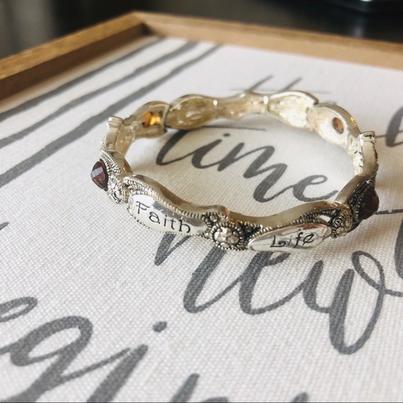 Vintage Jewelry - 🌸Vintage 90s bracelet stretch faith life purple
